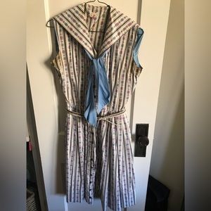 Sweet 50s Vintage Belted Spring Dress